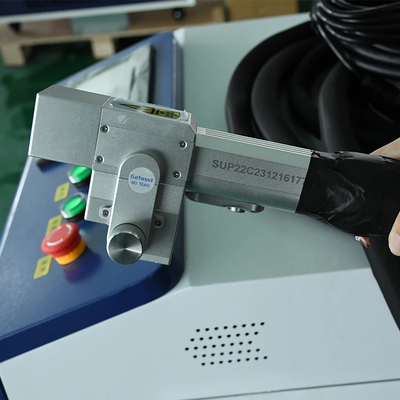 SUP22C Handheld Laser Cleaning - огляд і ціна Industrial Laser Removal